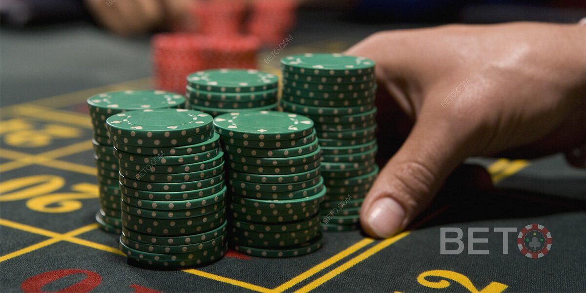 Fibonacci rulet stratejisi diğer klasik kumar stratejilerine benzer.